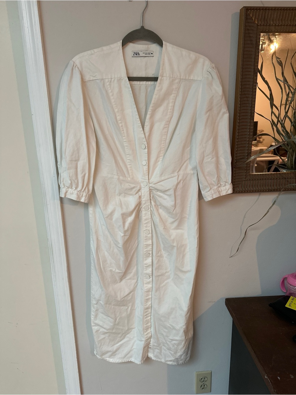 Subcategory classification for women's dress image